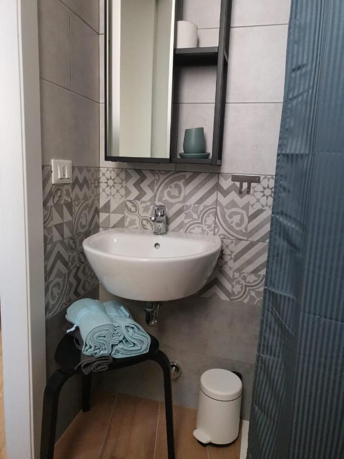 B&B Casa Caterina Милано Екстериор снимка